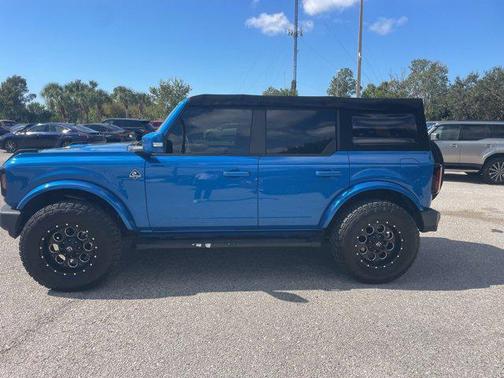 2022 Ford Bronco Outer Banks
