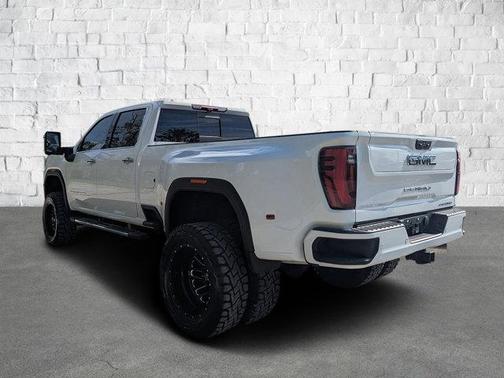 2024 GMC Sierra 3500 Denali