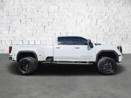 2024 GMC Sierra 3500 Denali