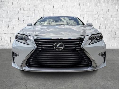 2017 Lexus ES 350 Base