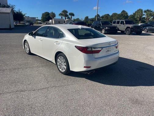 2017 Lexus ES 350 Base