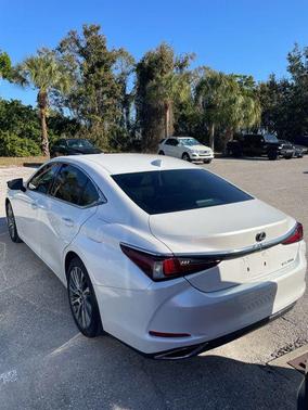 2019 Lexus ES 350 Base