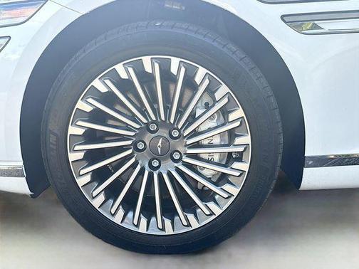 2024 Genesis Electrified G80 Advanced