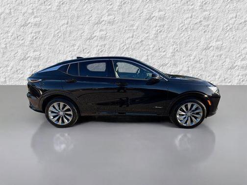 2026 Buick Envista Avenir FWD
