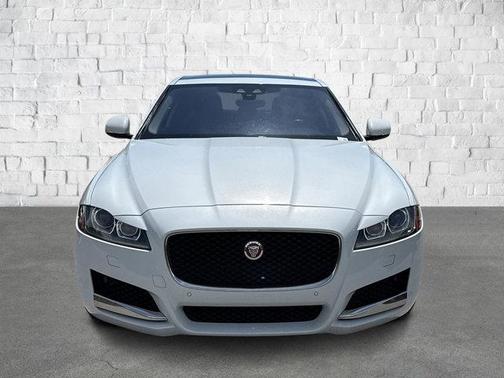 2020 Jaguar XF 25t Premium RWD Automatic