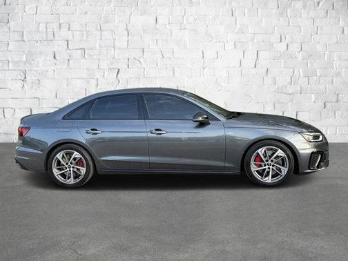 2023 Audi A4 45 S line Premium Plus
