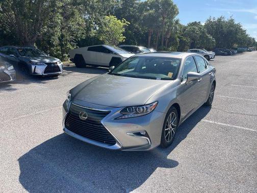 Silver 2017 Lexus ES 350 Base