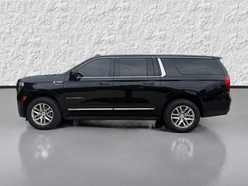 Onyx Black 2022 GMC Yukon XL SLT