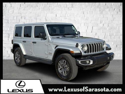 2024 Jeep Wrangler 4-Door Sahara 4x4