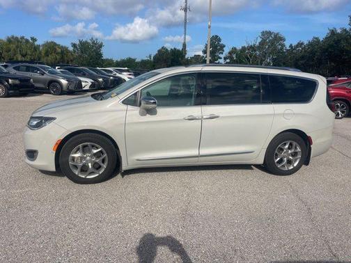2019 Chrysler Pacifica Limited