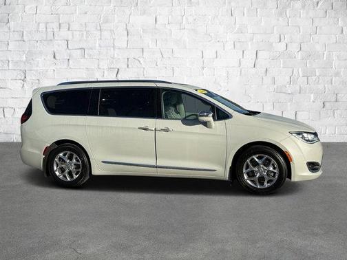 2019 Chrysler Pacifica Limited