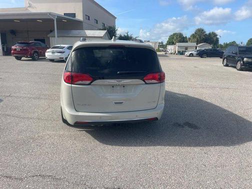 2019 Chrysler Pacifica Limited