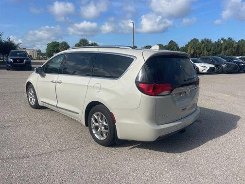 2019 Chrysler Pacifica Limited