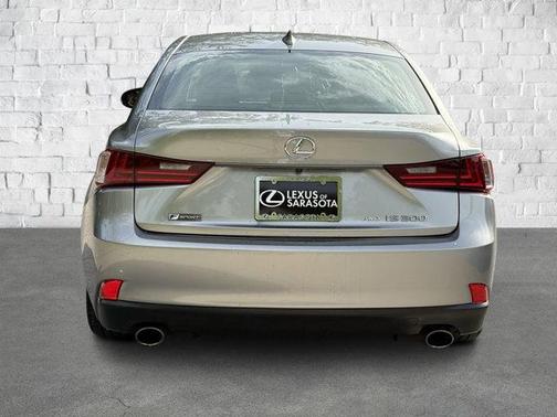 2016 Lexus IS 300 Base