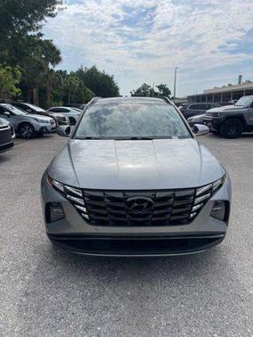 Shimmering Silver 2022 Hyundai TUCSON Limited