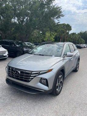 Shimmering Silver 2022 Hyundai TUCSON Limited
