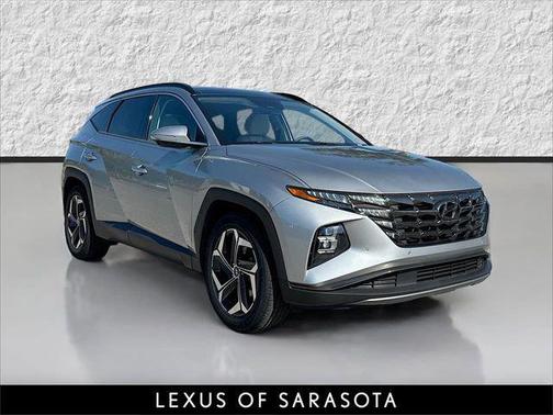 Shimmering Silver 2022 Hyundai TUCSON Limited