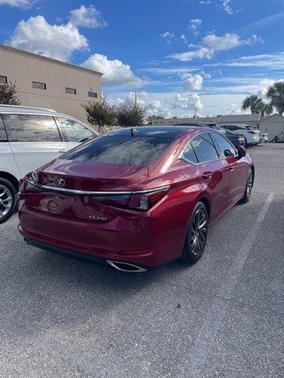 2024 Lexus ES 350 Luxury