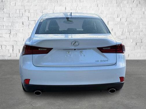 2016 Lexus IS 200t Base