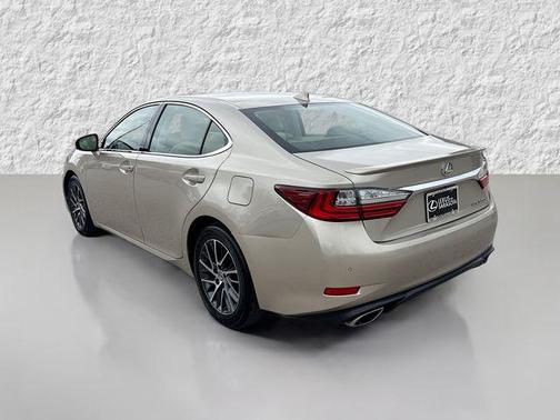 2018 Lexus ES 350 Base