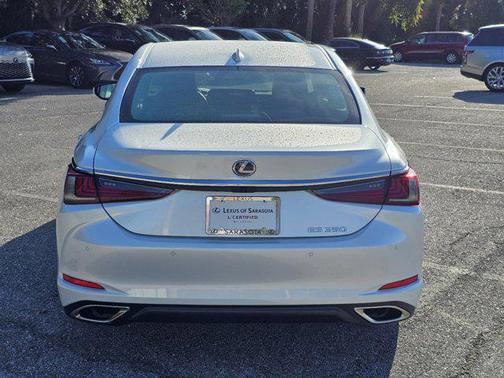 2024 Lexus ES 350 Base