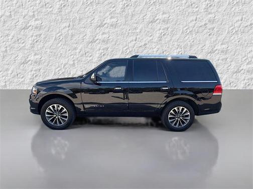 2016 Lincoln Navigator Select