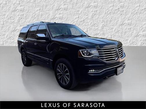 2016 Lincoln Navigator Select