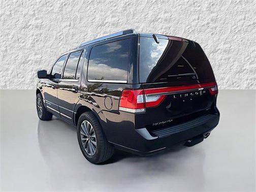 2016 Lincoln Navigator Select