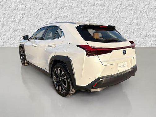 2020 Lexus UX 250h Base