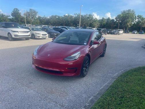 2021 Tesla Model 3 Standard Range Plus