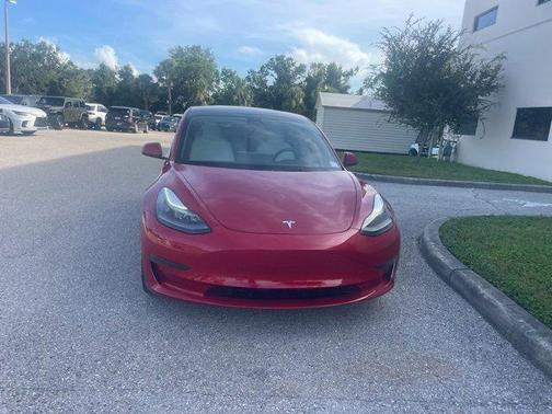 2021 Tesla Model 3 Standard Range Plus