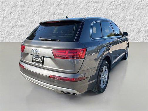 2019 Audi Q7 45 Premium