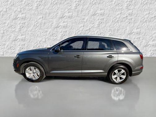 2019 Audi Q7 45 Premium