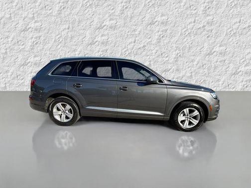 2019 Audi Q7 45 Premium