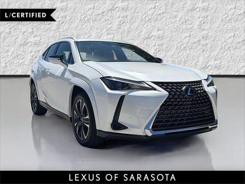 White Pearl 2025 Lexus UX 300h Premium