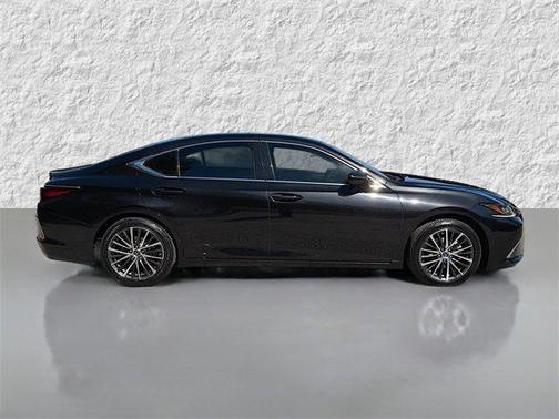 2023 Lexus ES 350 Base