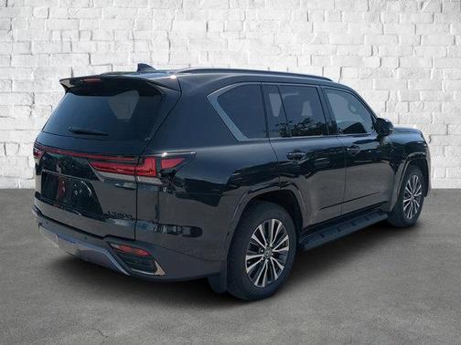 2025 Lexus LX 600 Premium