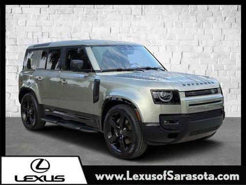 2025 Land Rover Defender 110 P500 X-Dynamic SE