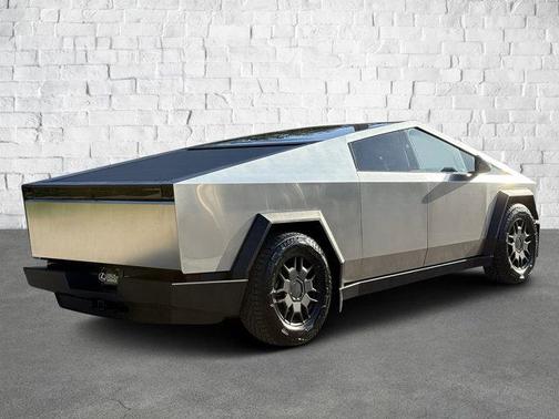 2024 Tesla Cybertruck All-Wheel Drive