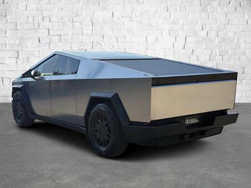2024 Tesla Cybertruck All-Wheel Drive