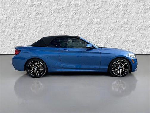 2021 BMW 230 230i