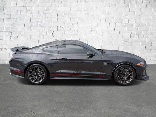 2022 Ford Mustang Mach 1