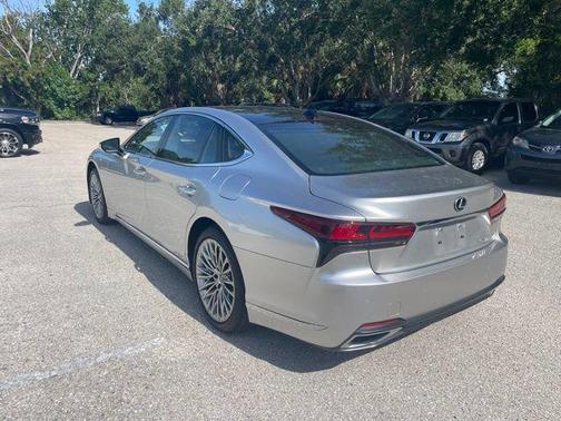 Silver Illusion 2024 Lexus LS 500 Base