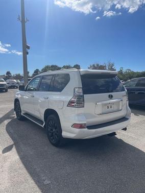 2023 Lexus GX 460 Premium