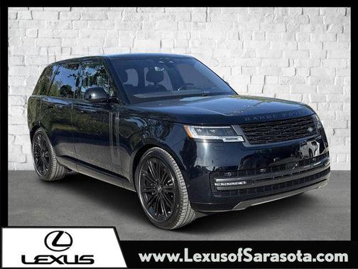 2023 Land Rover Range Rover P530 SE