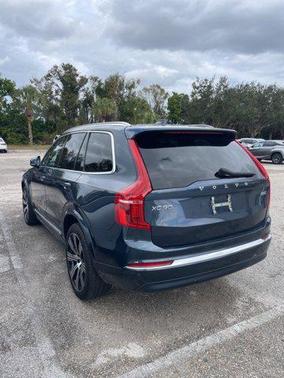 2024 Volvo XC90 B5 Plus Bright Theme