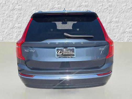 2024 Volvo XC90 B5 Plus Bright Theme