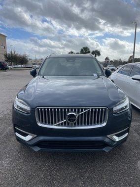 2024 Volvo XC90 B5 Plus Bright Theme