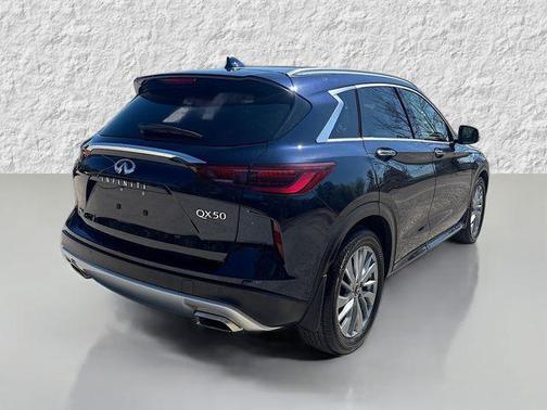 2025 INFINITI QX50 Luxe AWD