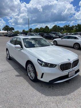 White Metallic 2025 BMW 530 xDrive